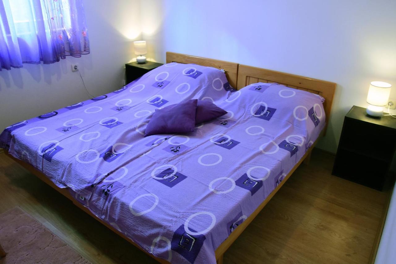 ויר Apartments Zana מראה חיצוני תמונה