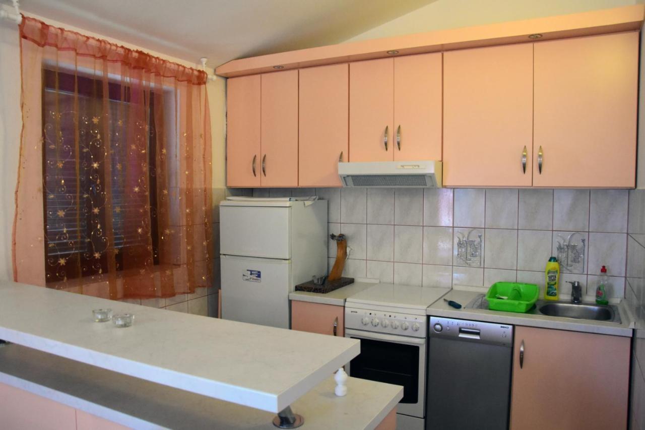 ויר Apartments Zana מראה חיצוני תמונה