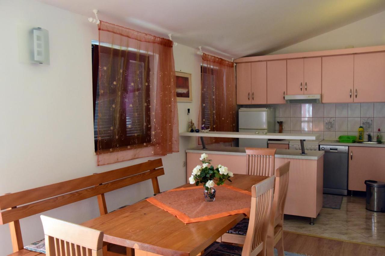 ויר Apartments Zana מראה חיצוני תמונה