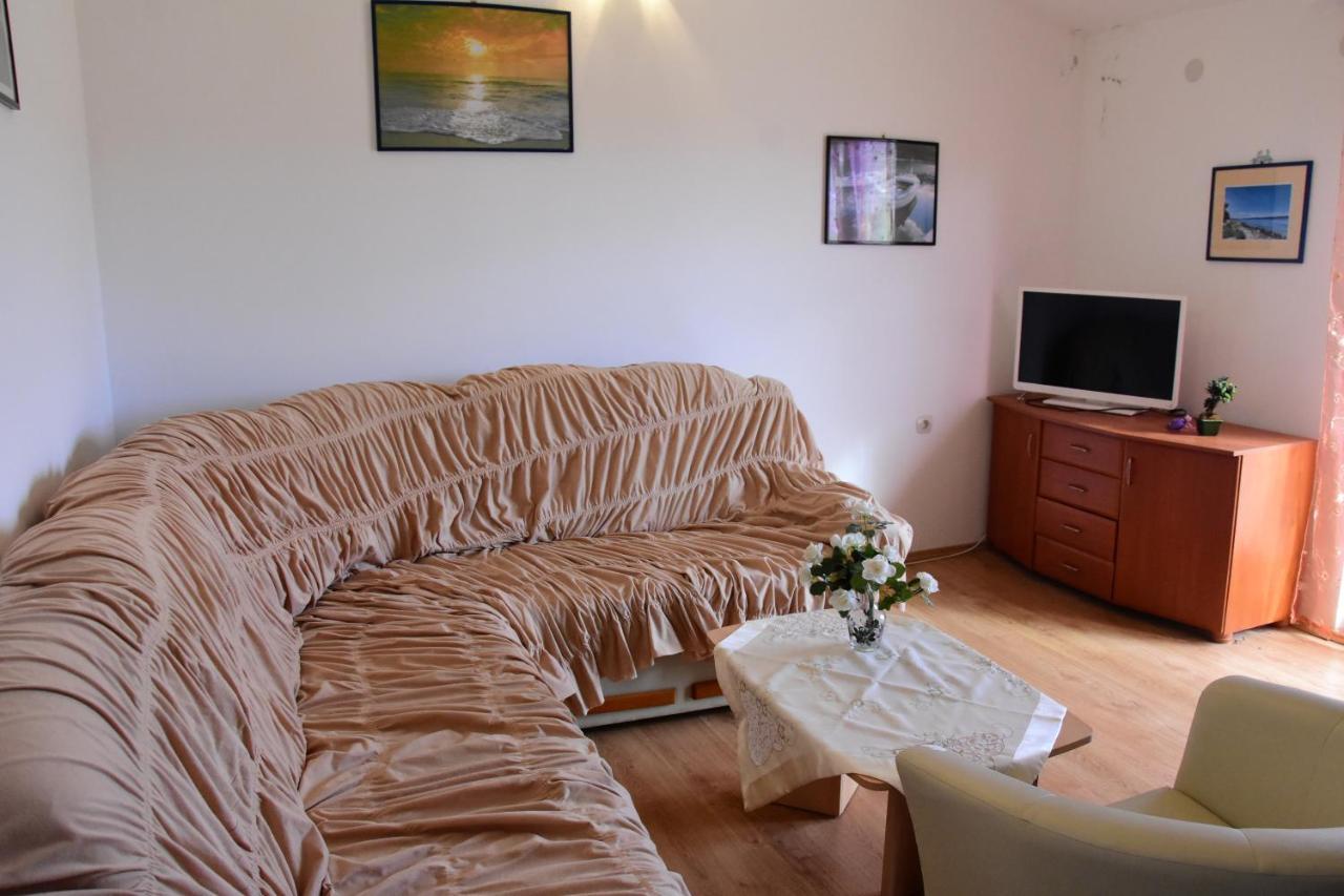 ויר Apartments Zana מראה חיצוני תמונה